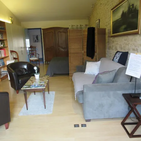 D'hotes Le Paradis Bed & Breakfast